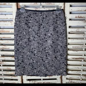 Dana Buchman Wool Pencil Skirt/Straight~Size 4P